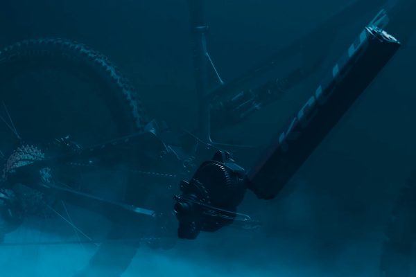 Teoreticky by sa mal už dnes dať postaviť 17 kg elektrobicykel s 1000 Wh batériou