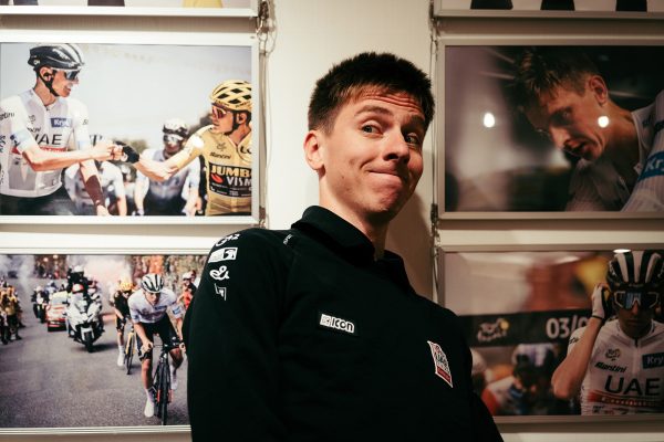 Pogačar bude fandiť Van der Poelovi z gauča, odmieta kopírovať Visma a verí že môže byť ešte lepší