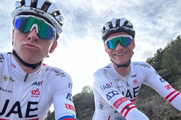 Tadej Pogačar nazval „šalátová jazda“ šialený 200-kilometrový tréning s prevýšením cez 4000 metrov