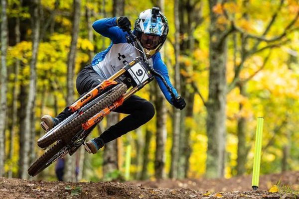 Danny Hart po troch rokoch končí v tíme Cube Factory Racing, pre sezónu 2024 stále nemá tím