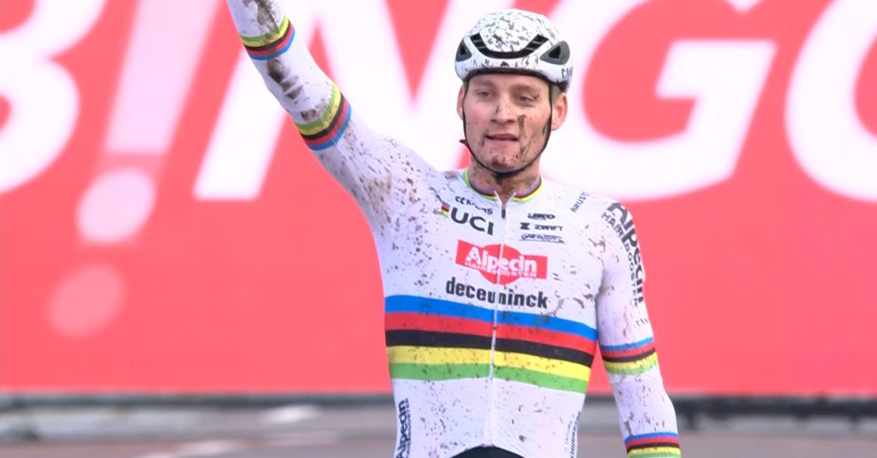 Mathieu van der Poel op&auml;ť suver&eacute;nne zv&iacute;ťazil a potvrdzuje, že je v cyklokrose silnej&scaron;&iacute; ako kedykoľvek predt&yacute;m