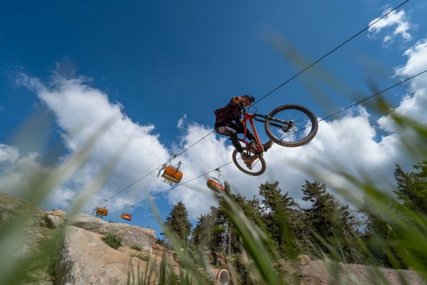 Trail s názvom Illegal v českom Klínovci patrí k 10 najlepšie hodnoteným trasám na Trailforkse