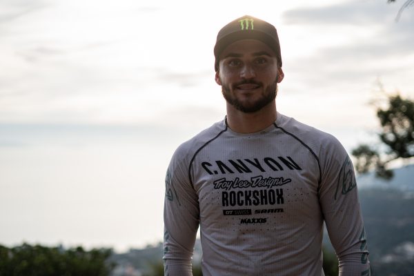 Thibaut Dapréla je novou posilou v tíme Canyon CLLCTV DH Team