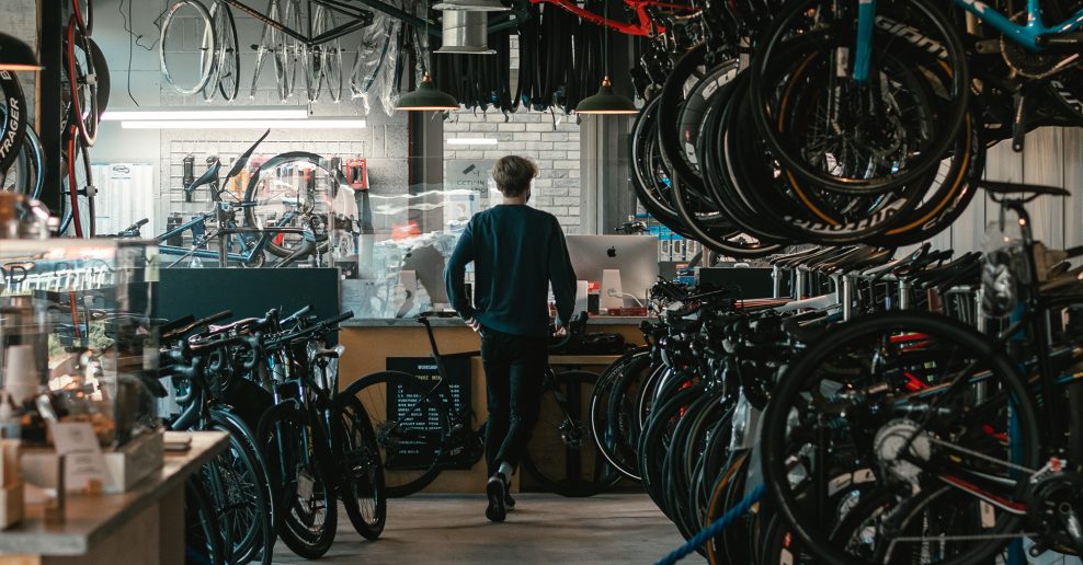 Prečo zaplavili trh s bicyklami obrovské zľavy a budú pokračovať aj v roku 2024?
