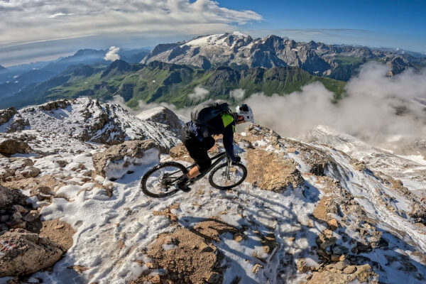  Dokument: Extrémne v horách – zjazd z Piz Boé v Dolomitoch v podaní Ladislava Tomáša (+galéria)