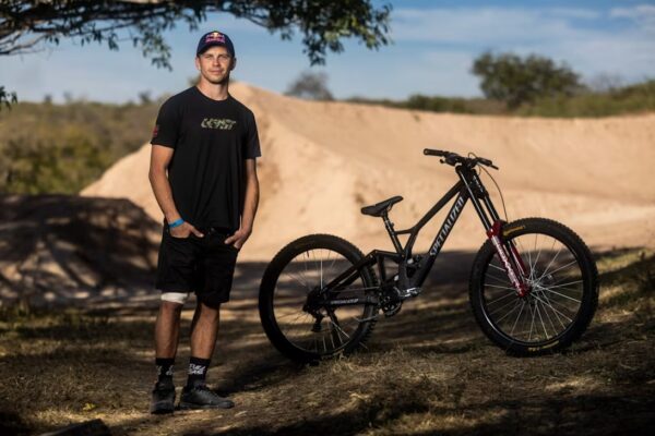 Bratia Godziekovci budú v nasledujúcej sezóne jazdiť za Specialized Bicycles
