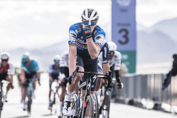 Tim Merlier vyhral v šprinte tretiu etapu AlUla Tour