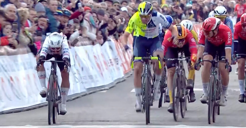 Video: Laurenz Rex oslavoval priskoro a takmer prišiel o víťazstvo na klasike Le Samyn