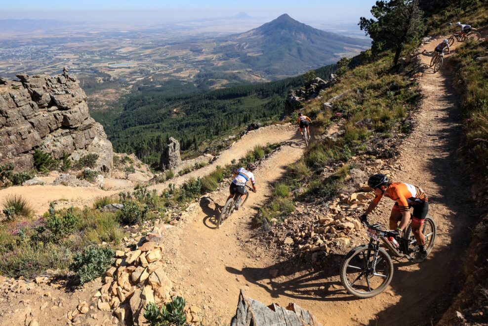 &Scaron;tevkov&aacute; s Krahulcovou v 4. etape Cape Epic op&auml;ť na v&yacute;bornom &scaron;iestom mieste, v celkovom porad&iacute; s&uacute; siedme (+gal&eacute;ria)