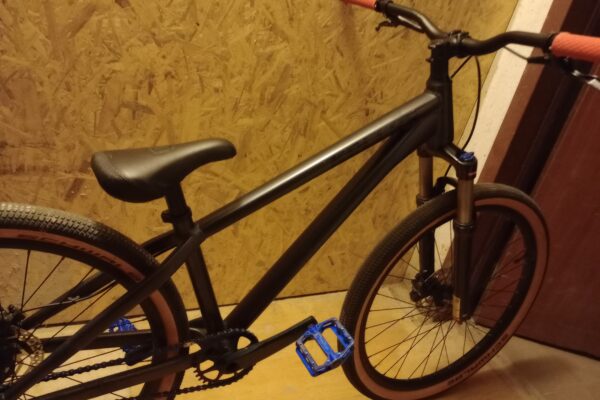 Kellys Whip 30