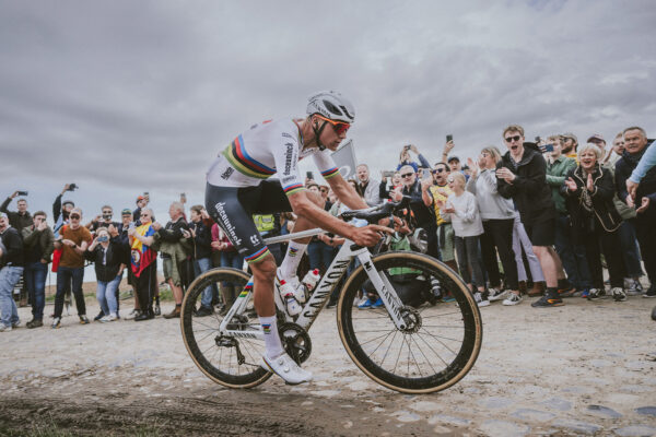 Mathieu van der Poel sa chystá na Tour de France. Na Olympiáde pôjde na cestnom bicykli