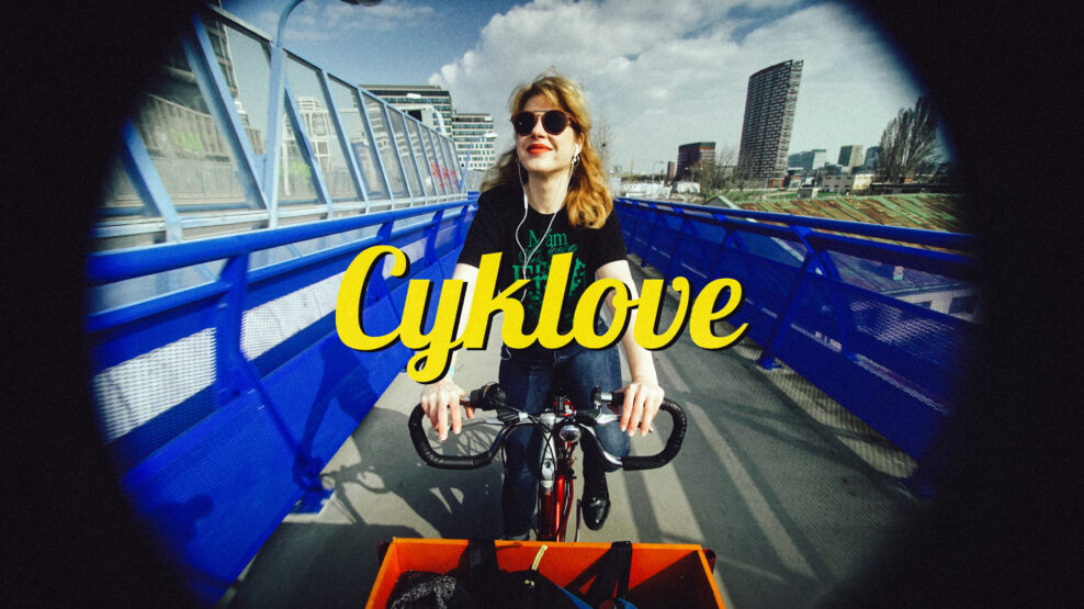 Zuzana Mikulcov&aacute; miluje cyklistiku. Aj o tom je jej najnov&scaron;&iacute; singel Cyklove