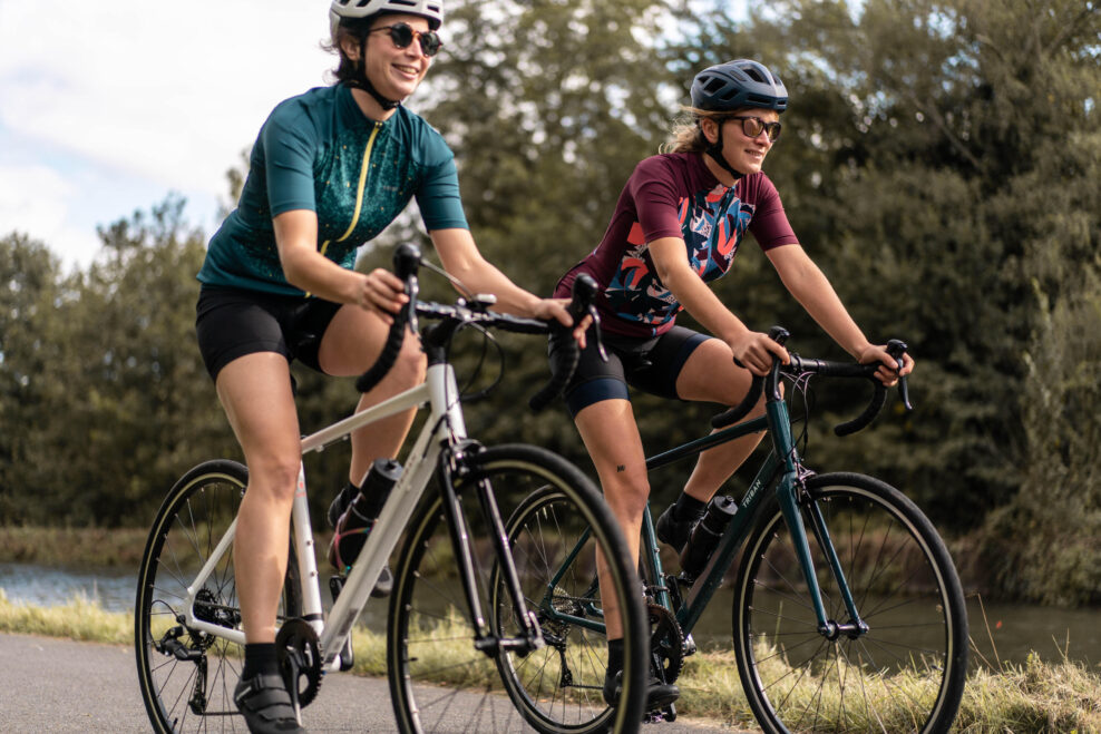 Fan&uacute;&scaron;ikovia cyklistiky, pozor! Už v nedeľu, 5. m&aacute;ja 2024 na n&aacute;s v Bratislave čak&aacute; Cycling Day Pharos!