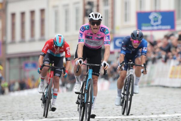 Sam Bennett dosiahol etapový hetrik na pretekoch Štyri dni Dunkerque