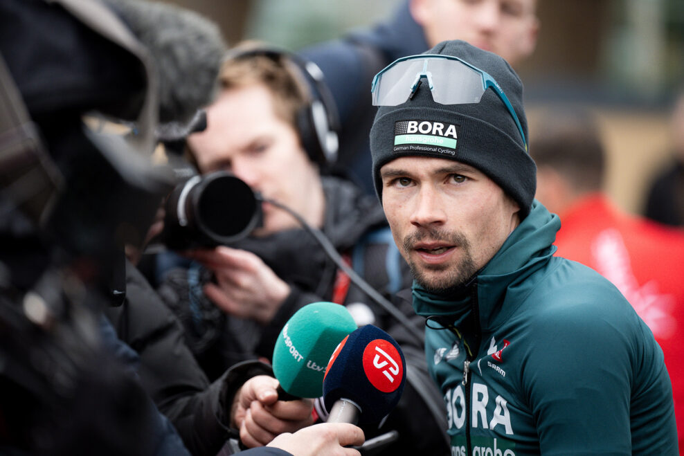 Raz na bicykli skoro zamrzol, pretože nevedel, čo si obliecť. V Bore si neuvedomili, že Roglič jazdil osem rokov v inom tíme