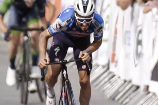 Julian Alaphilippe „ukradol“ šprintérom tretiu etapu Okolo Slovenska