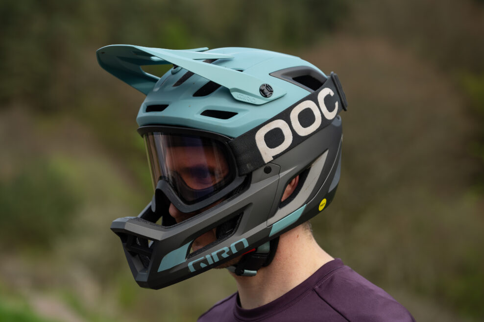 Test: Integrálna prilba Giro Coalition Spherical