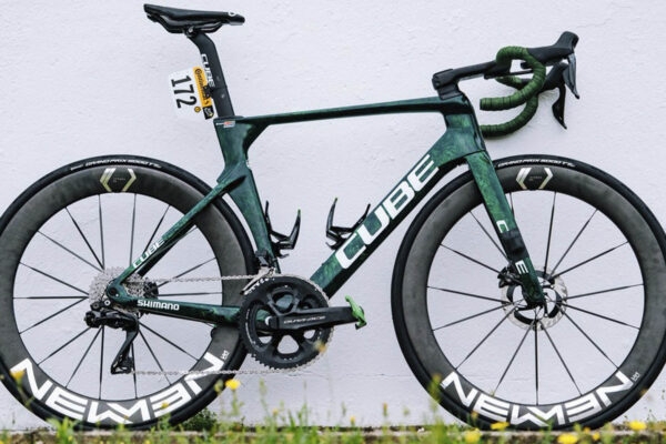 Zelený špeciál Cube Litening C:68X Aero Biniama Girmaya na Tour de France 2024 (detaily, špecifikácia)