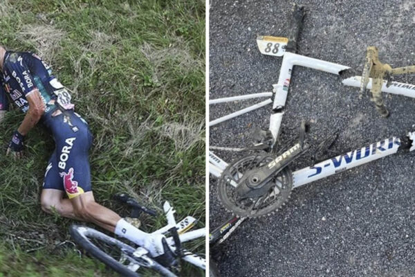 Video: Aleksandr Vlasov si pri hrozivom páde na Tour de France zlomil členok a dolámal sa aj jeho bicykel