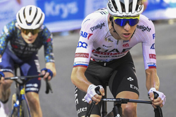 Video: Najlepšie momenty 2. etapy Tour de France 2024