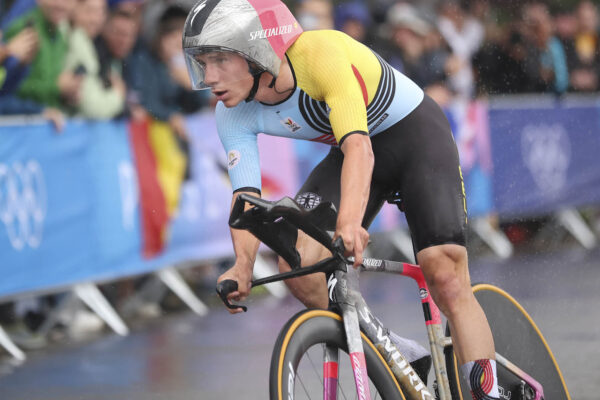 Remco Evenepoel sa stal najmladším víťazom časovky na Olympijských hrách