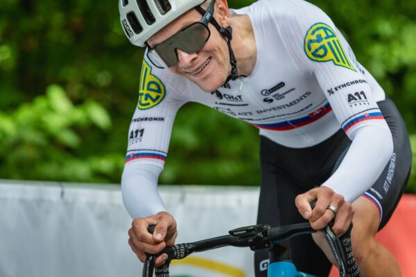Matthias Schwarzbacher skončil jedenásty v záverečnom šprinte druhej etapy West Bohemia Tour
