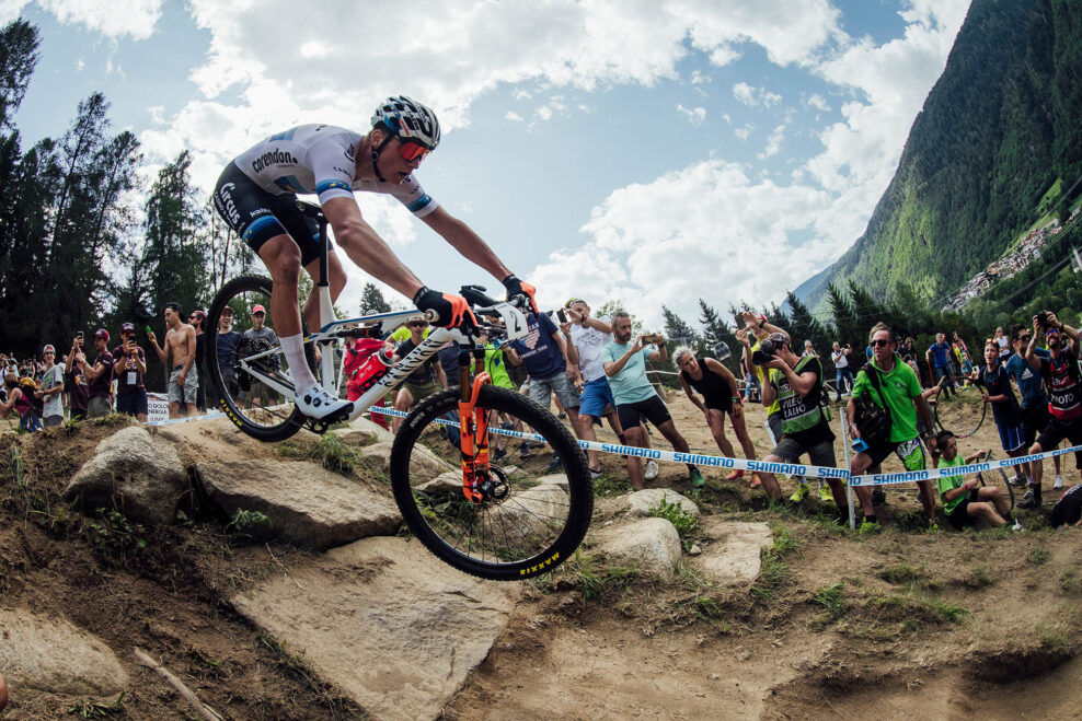 Mathieu van der Poel naznačil, že sa chce v roku 2025 vrátiť k horskej cyklistike