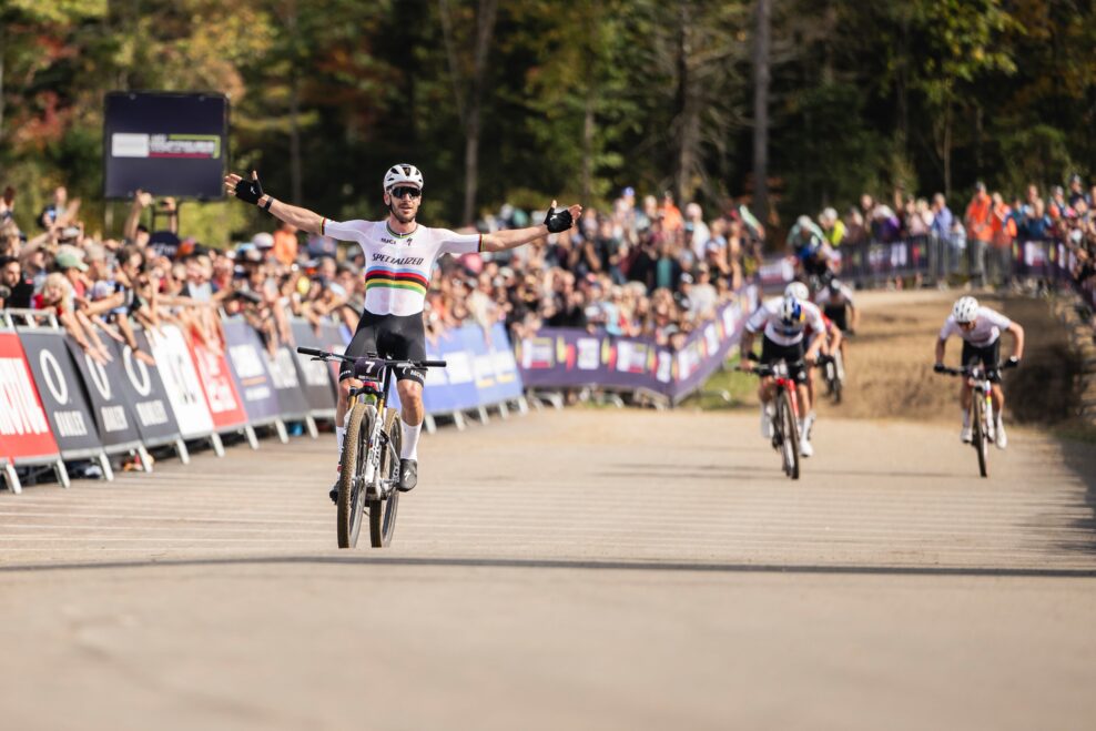Victor Koretzky dosiahol v pretekoch svetov&eacute;ho poh&aacute;ra v Lake Placid double, keď po XCC ovl&aacute;dol aj XCO (+gal&eacute;ria)