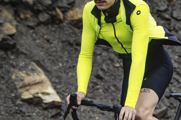 Švajčiarsky výrobca cyklistického oblečenia Assos opäť žaluje Asos