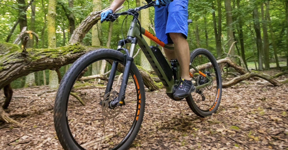 Skupina MTBIKER preberá obchodné aktivity jedného z najstarších slovenských výrobcov bicyklov DEMA