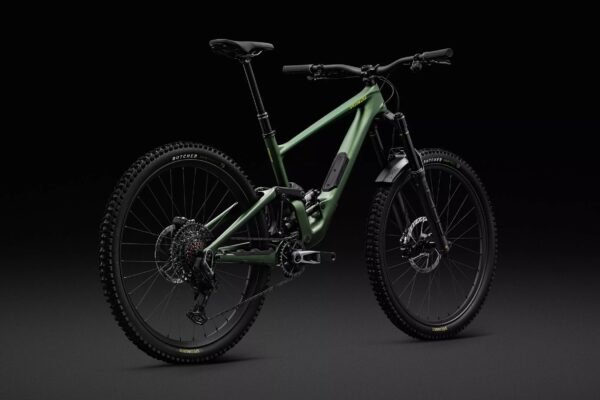 Specialized inovoval model Enduro na sezónu 2025 a po novom bude kompatibilný so SRAM UDH