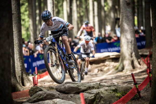 Európsky šampión v XCO Simone Avondetto zostáva s tímom Wilier-Vittoria MTB