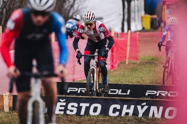 Milan Húsenica vybojoval skvelé druhé miesto na cyklokrosových pretekoch Svetového pohára v Namure
