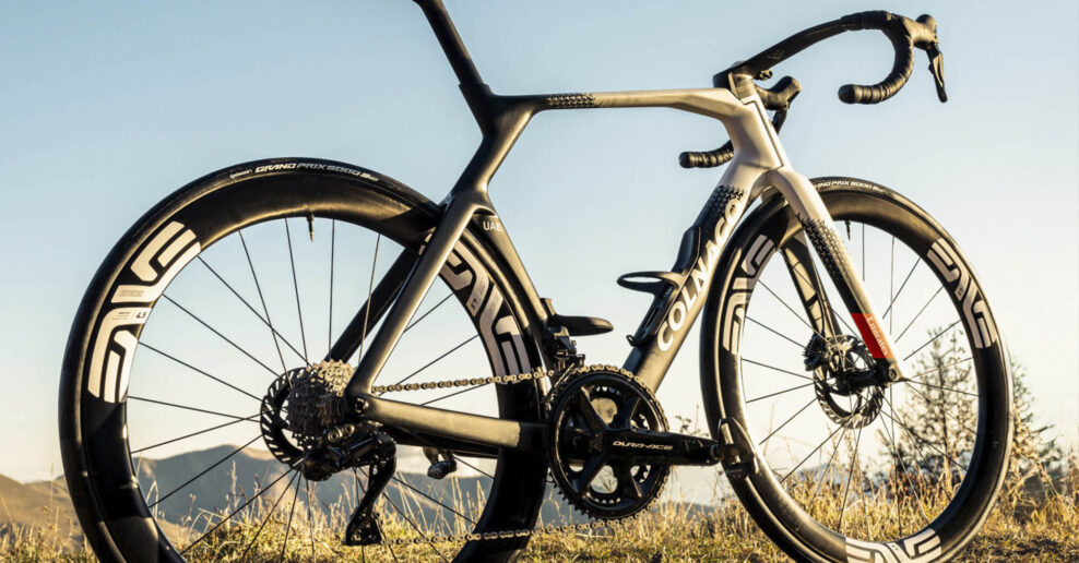 Colnago predstavilo pretek&aacute;rsky aero bicykel Y1RS so &scaron;ialene agres&iacute;vnym dizajnom