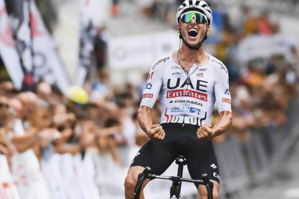 Len 20-ročný Jan Christen sa pridal k Pogačarovi a Torresovi so zmluvou do roku 2030 s tímom UAE Emirates