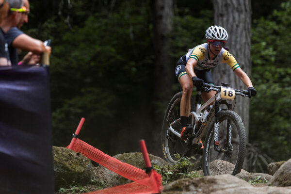 Rebecca Henderson odchádza z tímu Primaflor Mondraker