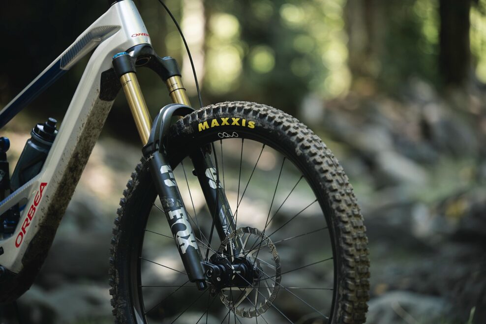 Tuning odpruženia: Ako zlep&scaron;iť v&yacute;kon v&aacute;&scaron;ho tlmiča a vidlice