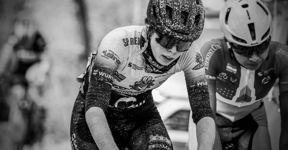 Mus&iacute;me zastaviť tento masaker, reaguje na tragick&uacute; smrť 19-ročnej cyklistky v&iacute;ťaz Giro d&rsquo;Italia a Par&iacute;ž-Roubaix