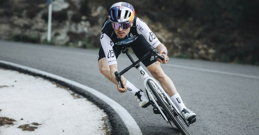 Tom Pidcock začne sez&oacute;nu na etap&aacute;ku AlUla Tour, chyst&aacute; sa aj na Strade Bianche a Mil&aacute;no-Sanremo