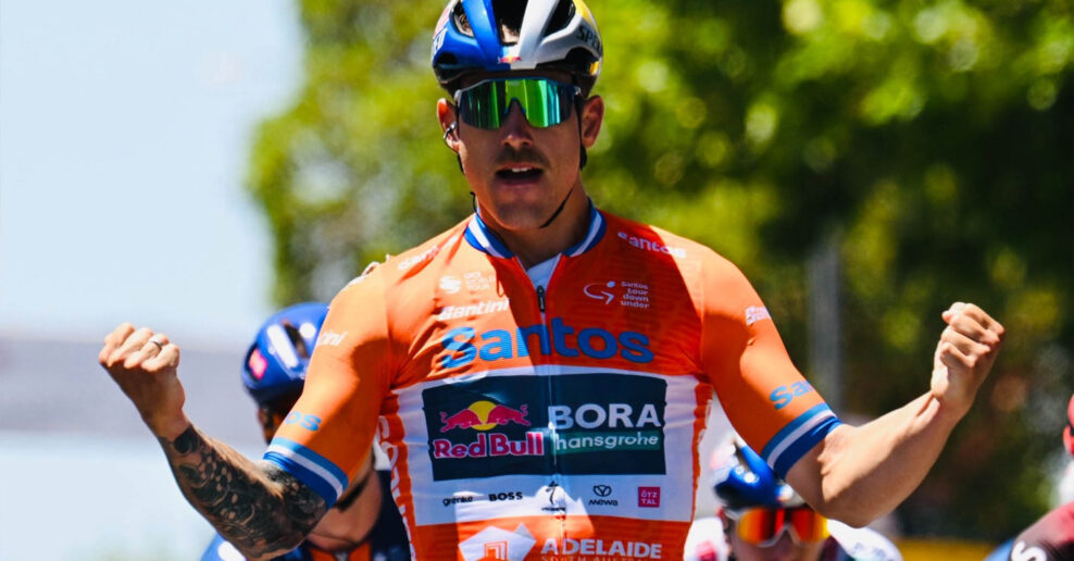Sam Welsford vyhral aj druh&uacute; etapu Tour Down Under a zv&iacute;ťazil už po &scaron;tvrt&yacute;kr&aacute;t v roku 2025