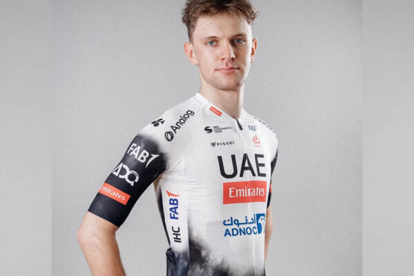 Matthias Schwarzbacher bude pretekať v úvode sezóny za hlavný tím UAE Emirates
