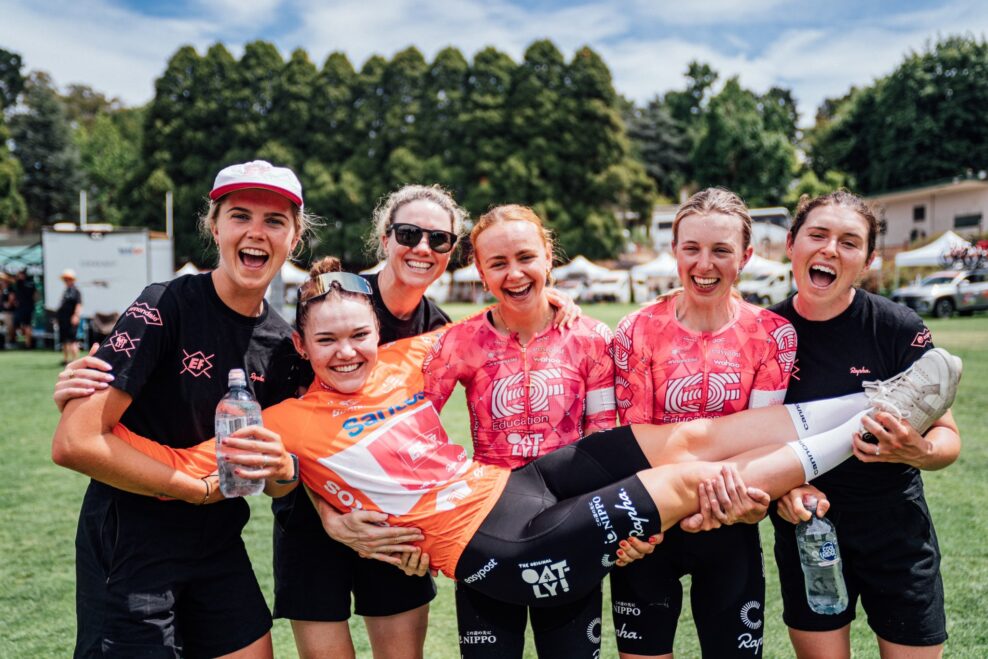 Noemi Rüegg prekvapila celkovým víťazstvom ženskej Tour Down Under, poslednú etapu vyhrala Chloé Dygert