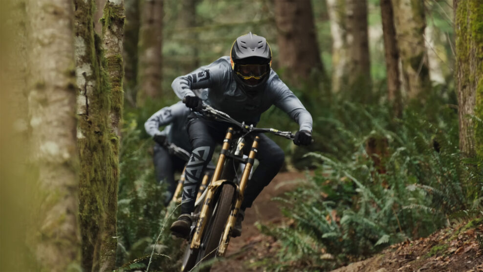 Video: Giant Factory Off-Road Team vítá Jakoba a Danea Jewettovcov