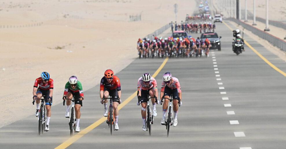 Druh&aacute; etapa ženskej UAE Tour bola s priemerom cez 48 km/h najr&yacute;chlej&scaron;ou etapou v hist&oacute;rii WorldTour