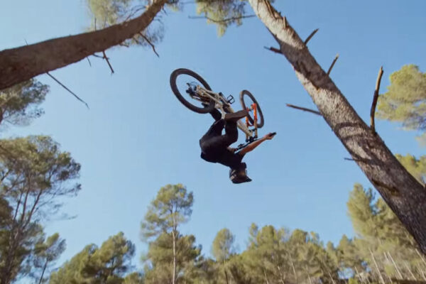 Video: Edgar Briole je novou tvárou značky Fox