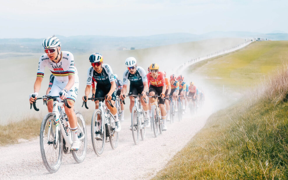 Trasa Strade Bianche 2026 bude op&auml;ť jednoduch&scaron;ia. Organiz&aacute;tori ubrali &scaron;trkov&eacute; sektory aj st&uacute;pania