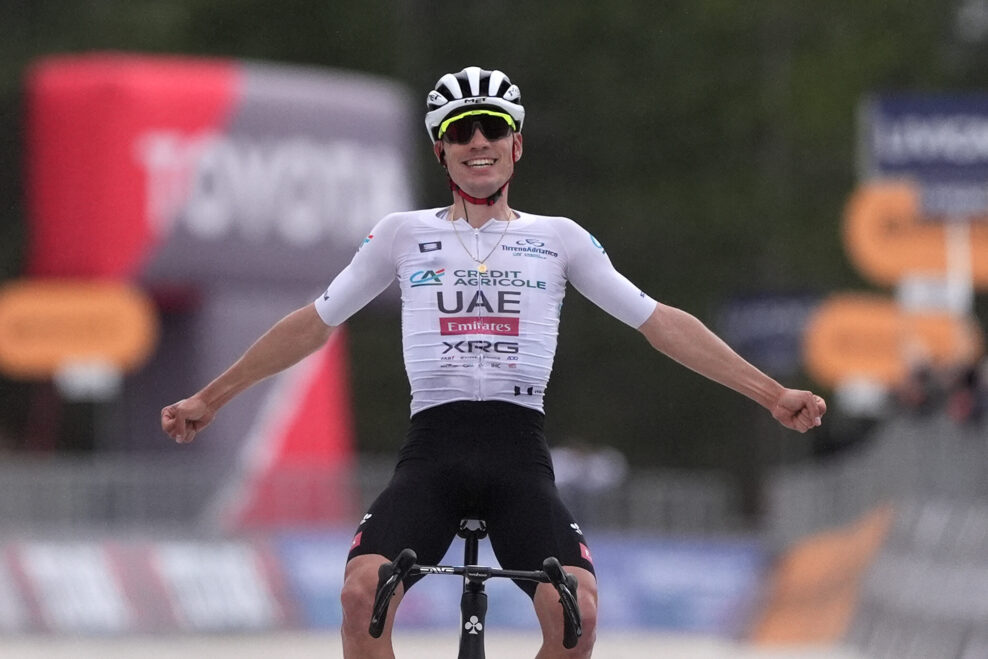Juan Ayuso vyhral horskú šiestu etapu Tirreno-Adriatico a dostal sa do vedenia celkovej klasifikácie
