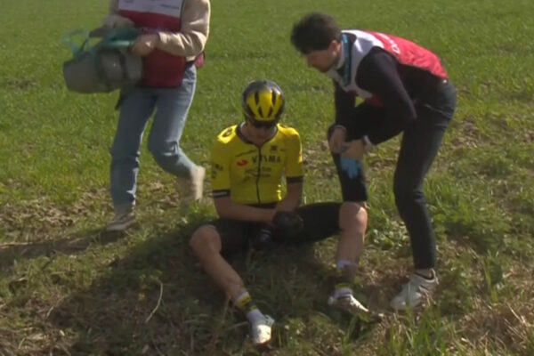 Olav Kooij utrpel zlomeninu kľúčnej kosti pri páde na Gent-Wevelgem