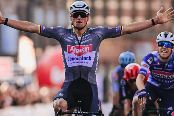 „Watty, ktoré mi ukázal, boli doslova desivé.“ Mathieu van der Poel má v Quick-Stepe nového rivala