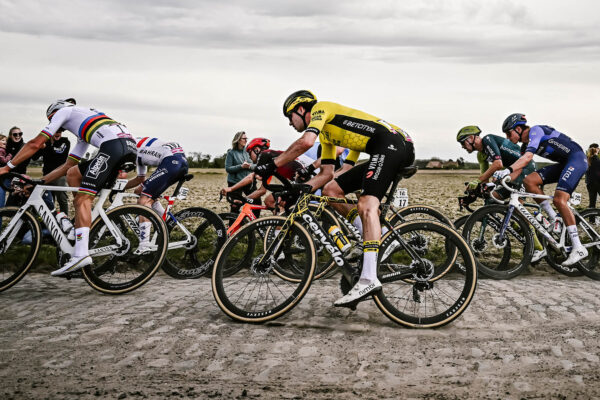 Detaily a obtiažnosť všetkých sektorov dlažobných kociek na Paríž-Roubaix 2025